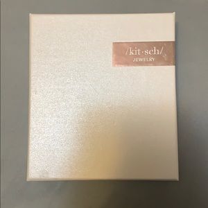 Gold necklace and earrings set